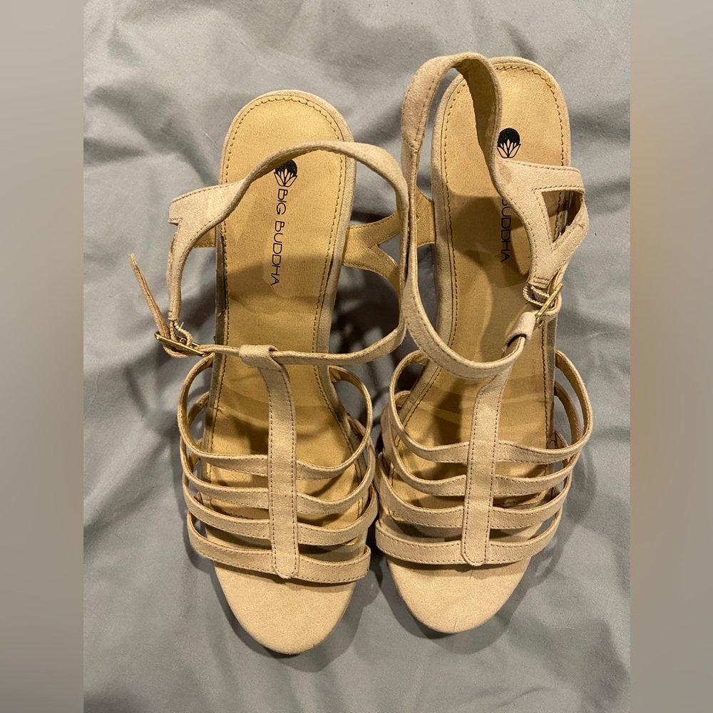 Tan wedges